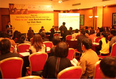 “Không kỳ vọng lỗ hay lãi khi đưa Backstreet Boys đến VN...” - 3