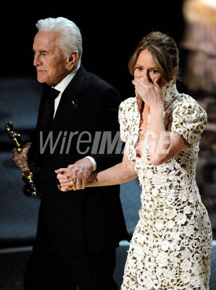 Chiến thắng không bất ngờ của Colin Firth và Natalie Portman tại Oscar 2011 - 12 Chiến thắng không bất ngờ của Colin Firth và Natalie Portman tại Oscar 2011 - 12