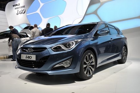 Diện kiến Hyundai i40 tại Geneva 2011 - 9 Diện kiến Hyundai i40 tại Geneva 2011 - 9