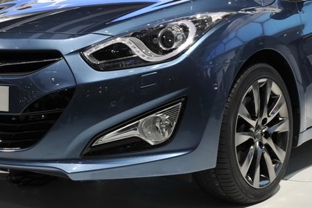 Diện kiến Hyundai i40 tại Geneva 2011 - 10 Diện kiến Hyundai i40 tại Geneva 2011 - 10