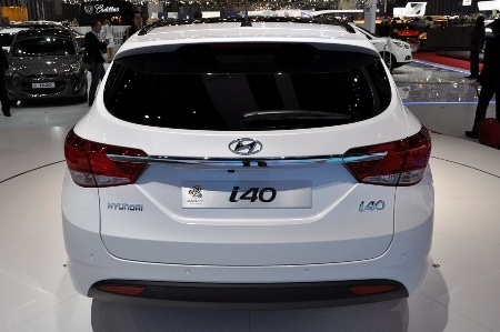 Diện kiến Hyundai i40 tại Geneva 2011 - 8 Diện kiến Hyundai i40 tại Geneva 2011 - 8