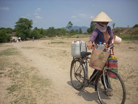 Hạn hán nghiêm trọng ở Tây Nguyên - 3 Hạn hán nghiêm trọng ở Tây Nguyên - 3