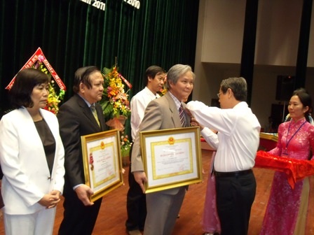 Hi hữu chuyện Sở Y tế làm văn bản giữ chức cho PGĐ - 1