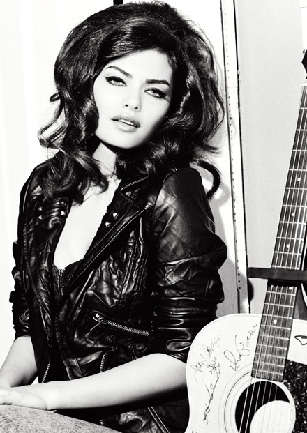 Bộ ảnh đen trắng đẹp như mơ của Alyssa Miller  - 7