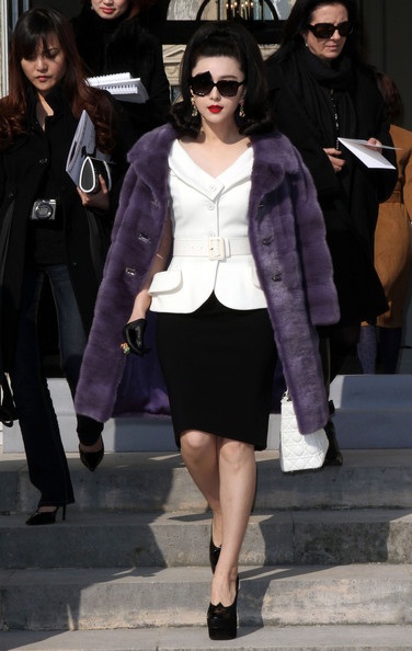 Phạm Băng Băng: Tâm điểm chú ý tại show thời trang Dior - 9