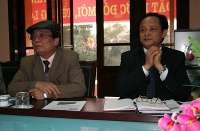 Ban quản lí Khu di tích Đền Hùng xin chịu trách nhiệm… liên đới - 3 Ban quản lí Khu di tích Đền Hùng xin chịu trách nhiệm… liên đới - 3
