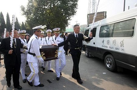 “Choáng” với đám tang xa hoa bậc nhất Trung Quốc - 13