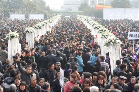 “Choáng” với đám tang xa hoa bậc nhất Trung Quốc - 16