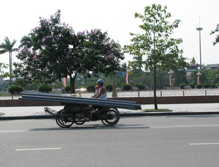 Giao thông “thời nặng nhọc” - 8