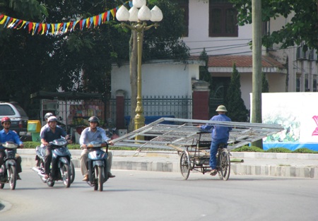 Giao thông “thời nặng nhọc” - 10