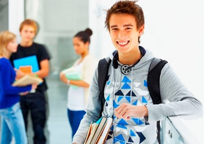 Học bổng và các cơ hội học tập cùng các trường đại học Anh Quốc tại triển lãm du học quốc tế 2011 - 1