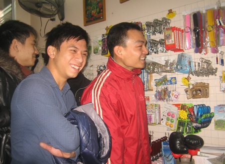 Quà thiết thực, hàng khuyến mãi được chú ý ngày 8/3 - 2