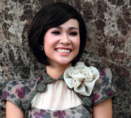 Uyên Linh: “Sự việc Đường cong sẽ là một bài học” - 2 Uyên Linh: “Sự việc Đường cong sẽ là một bài học” - 2