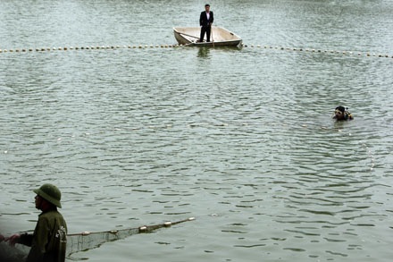 Đếm... kịch tính cuộc lai dắt cụ Rùa - 19