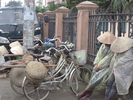 Ngày 8/3 của chị em cửu vạn - 3