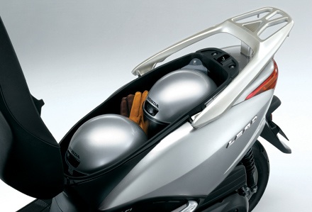 Honda Việt Nam ra mắt Lead phiên bản mới - 3 Honda Việt Nam ra mắt Lead phiên bản mới - 3