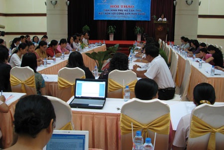 “Nhắm mắt đưa chân” vì những ảo vọng hào nhoáng - 1 “Nhắm mắt đưa chân” vì những ảo vọng hào nhoáng - 1