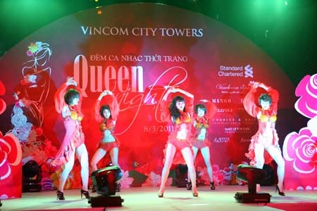 Vincom sôi nổi đêm thời trang ca nhạc - 7