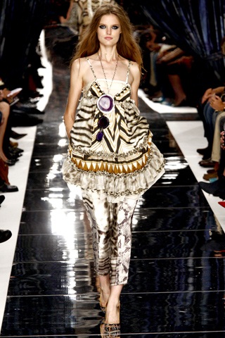 BST xuân hè 2011 của Just Cavalli - 25