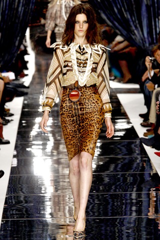 BST xuân hè 2011 của Just Cavalli - 26