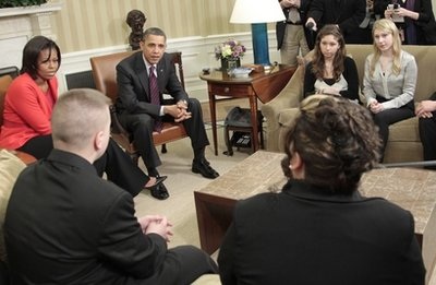 Barack Obama từng bị bắt nạt vì tên lạ và tai to - 1