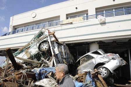 Nhật tan hoang một ngày sau siêu địa chấn và đại hồng thủy - 17