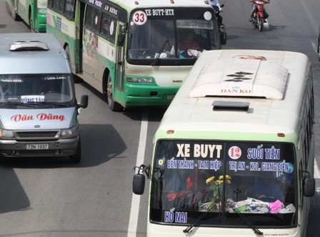 Hoàn thành thay mới xe buýt trong 2 năm - 1