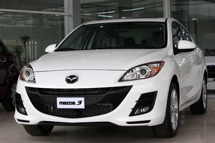 Mazda3 nhập khẩu chính hãng giá hơn 760 triệu đồng - 15 Mazda3 nhập khẩu chính hãng giá hơn 760 triệu đồng - 15