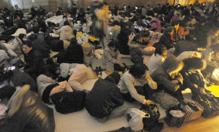 Người Việt ở Sendai căng sức “vượt” sóng thần - 2 Người Việt ở Sendai căng sức “vượt” sóng thần - 2