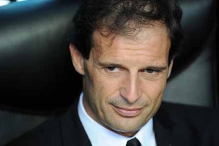 HLV Allegri “tiếc ra mặt” do Milan bị Bari cầm hòa - 1 HLV Allegri “tiếc ra mặt” do Milan bị Bari cầm hòa - 1