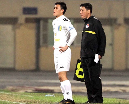 Công Vinh: “Tôi chỉ ra đi khi Hà Nội T&T không cần” - 1 Công Vinh: “Tôi chỉ ra đi khi Hà Nội T&T không cần” - 1
