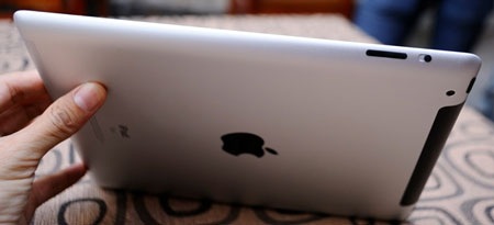 iPad 2 về Việt Nam với giá 1.700 USD - 11