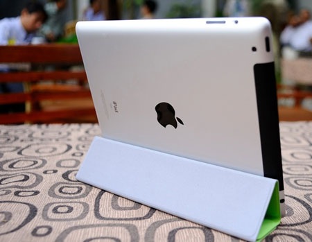iPad 2 về Việt Nam với giá 1.700 USD - 16
