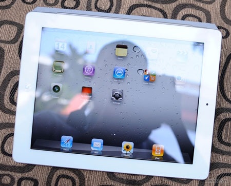 iPad 2 về Việt Nam với giá 1.700 USD - 20