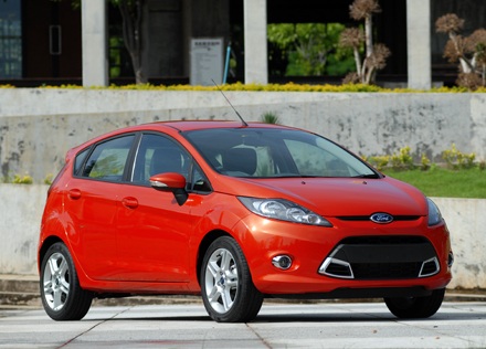 Fiesta, Yaris, Mazda2 - Cuộc chiến của những "chú lùn" - 5 Fiesta, Yaris, Mazda2 - Cuộc chiến của những "chú lùn" - 5