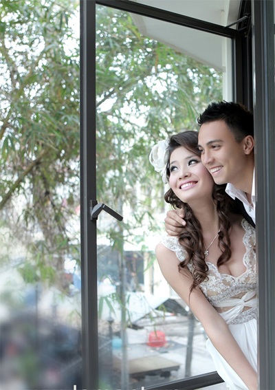 Siêu mẫu cao nhất Hà Nội lên xe hoa - 3 Siêu mẫu cao nhất Hà Nội lên xe hoa - 3