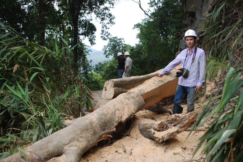 “Vàng tặc” và những hầm lò khai thác... rợn người - 10 “Vàng tặc” và những hầm lò khai thác... rợn người - 10