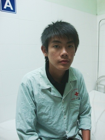 Cậu học sinh mồ côi cha mắc bệnh lạ có nguy cơ tử vong đột ngột - 1