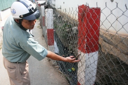 Thêm một “kênh Ba Bò” hôi thối, đặc quánh rác thải - 8