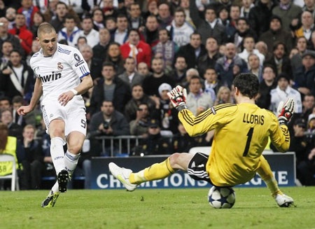 Thắng đậm Lyon, Real Madrid xóa dớp lịch sử - 2 Thắng đậm Lyon, Real Madrid xóa dớp lịch sử - 2