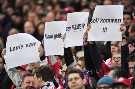 Van Gaal, sao ông còn chưa ra đi? - 2 Van Gaal, sao ông còn chưa ra đi? - 2