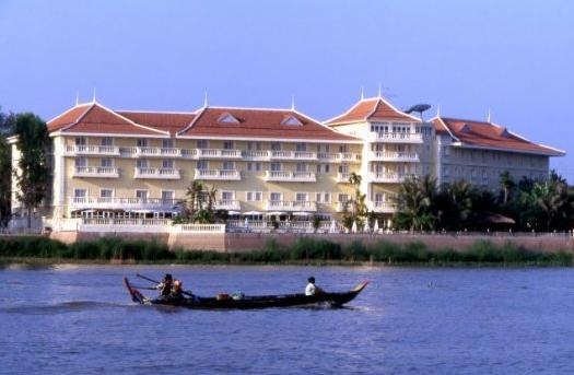 Chuỗi khách sạn Victoria trở thành “thương hiệu Việt” - 1