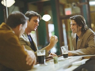 Choáng vì nghe giai trẻ buôn chuyện “tế nhị” - 1