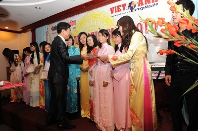 Nên chọn học TOEFL, IELTS hay TOEIC? - 2 Nên chọn học TOEFL, IELTS hay TOEIC? - 2