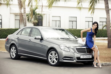 Hoa hậu Hương Giang ngược thời gian với Mercedes - 12 Hoa hậu Hương Giang ngược thời gian với Mercedes - 12