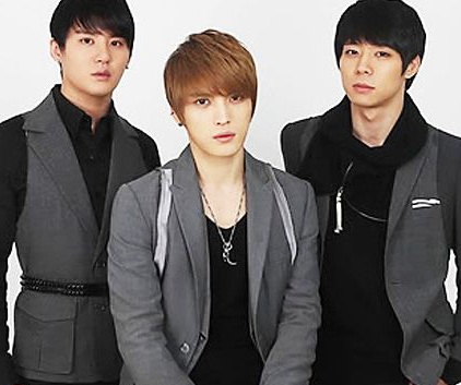 Công ty quản lý ba thành viên cũ của DBSK bị tố gian lận thương mại - 1 Công ty quản lý ba thành viên cũ của DBSK bị tố gian lận thương mại - 1