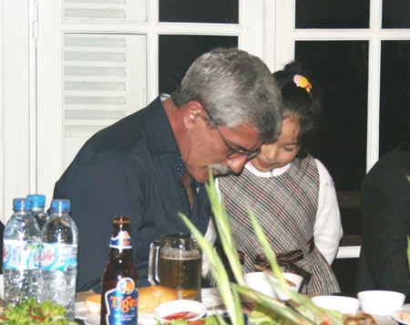 HLV Calisto bí mật về Việt Nam chia tay học trò - 2