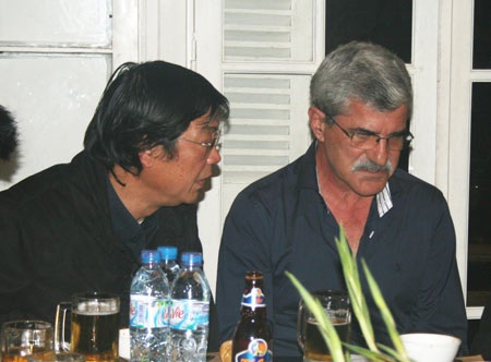 HLV Calisto bí mật về Việt Nam chia tay học trò - 6