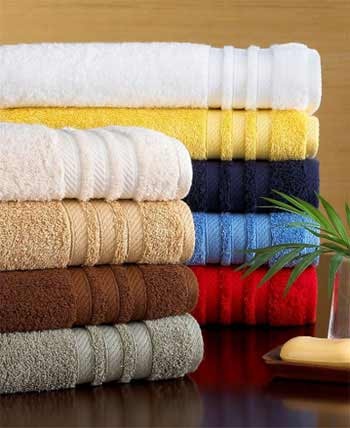 Nên thay khăn tắm mỗi tháng một lần - 1 Nên thay khăn tắm mỗi tháng một lần - 1