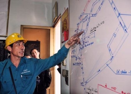 Cháy một vỉa than dài hơn 10m - 2